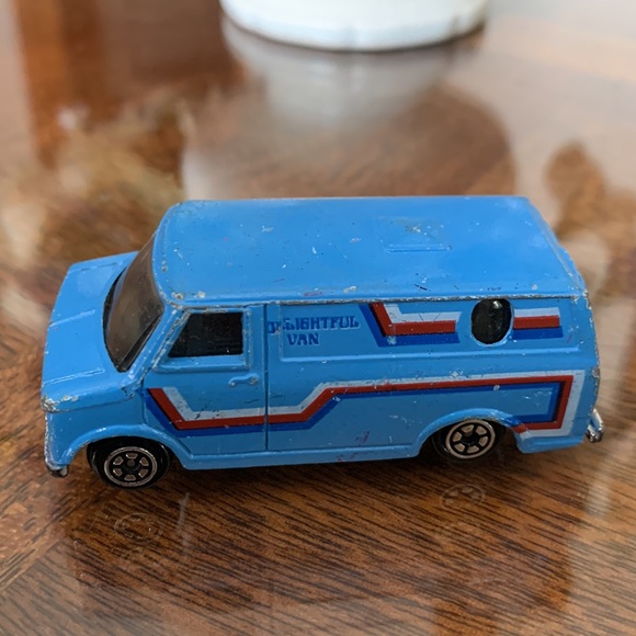 Vintage Yatming Diecast Metal 1981 Blue Delightful Van #899 Thailand Yat Ming - Picture 8 of 9